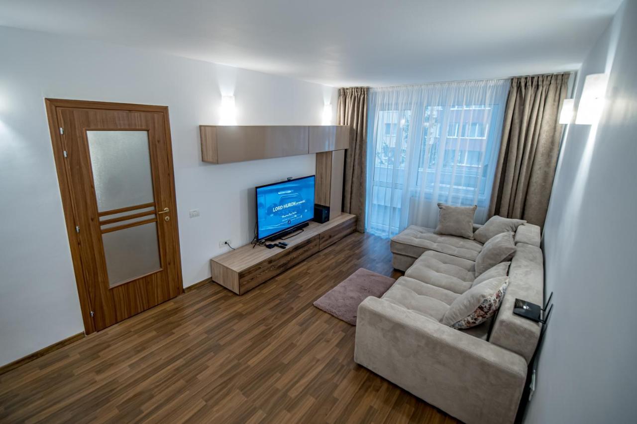 Apartament 3 Camere Royal ブラショフ エクステリア 写真